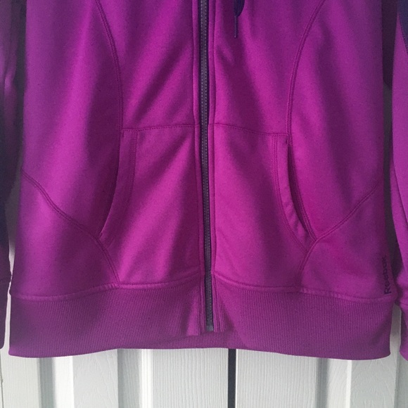 Reebok Zippered Purple Jacket w/Hoodie size MED - Picture 3 of 10